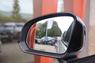 Volvo XC40 T5 Recharge Plus Dark | Stoelverwarming | Trekhaak | Parkeercamera | Leder | H/K | Pilot Assist | BLIS | Keyless / 13
