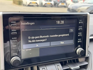 Toyota RAV4 2.5 HYBRID AWD BI-TONE PANO-DAK STOELVERW BLIND-SPOT 360° CAMERA PARK-SENSOREN APPLE/ANDROID EL-ACHTERKLEP / 29