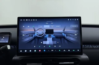 Leapmotor B03X ProMax Design 53 kWh 382KM WLTP l Hoge Zit & Verrassend Ruim! l Stoel- en Stuurwielverwarming l 360 Camera l Wireless Apple Carplay & Android Auto l Full-LED l 14,6'' Display l 18'' Lichtmetalen Velgen / 28