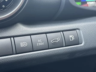 Toyota C-HR 2.0 Plug-in Hybrid 220 Première Edition PANODAK LEER 360° CAMERA JBL-AUDIO EL-STOEL STOEL/STUURVERW BLIND SPOT KEYLESS LED EL-ACHTERKLEP 19'' LM-VELGEN NL-AUTO / 13