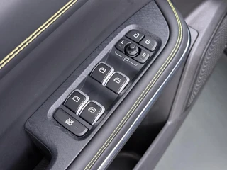 Lynk & Co 01 1.5 Core NIEUW MODEL! | FABRIEKSGARANTIE T/M 2030! | CAMERA| STOELVERWARMING / 20