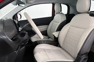Fiat 500 3+1 La Prima 42 kWh Panoramadak Stoelverwarming Camera Apple CarPlay / 7