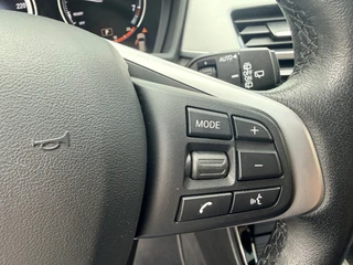 BMW X1 xDrive20i High Executive  | Afn. trekhaak | Pano | LED | Leder | Sportstoelen | Apple/Android | Stoelverwarming / 24