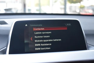 BMW X1 sDrive20i High Executive / 27