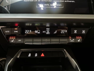 Audi A3 Sportback Sportback 35 TFSI Advanced edition Stoelverwarming Navigatie Climate Control / 24