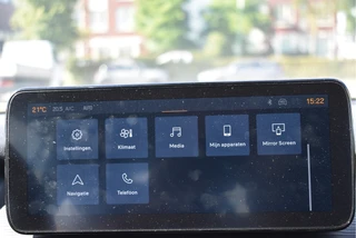 Jeep Avenger 1.2 Longitude Infotainment & Convenience pack | Keyless | DAB | Camera | Nav | Carplay | ADAS | Full LED | 4-Seasons / 53