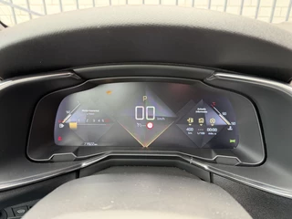 DS DS 7 Crossback 180pk So Chic (Elektrisch Schuifdak - Trekhaak - Focal Electra - Stoelverwarming - 20"- Camera - LED - Navigatie - Draadloos laden) / 23
