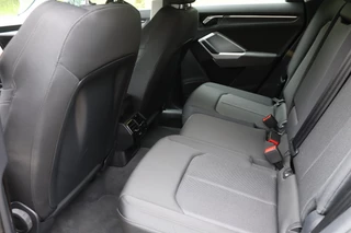 Audi Q3 Sportback 45 TFSI e S-Line  LED/MMI Plus/CarPlay/Dodehoek/Elek. klep/ACC/19" / 26