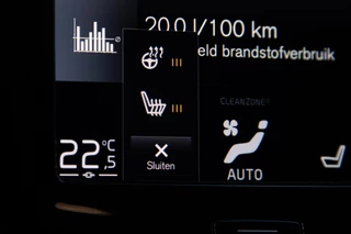 Volvo XC40 2.0 B4 Inscription Leder|Keyless|DAB+|LED / 14