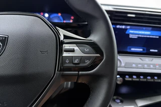 Peugeot 408 1.2 Hybrid 145 e-DCS6 Allure | Apple carplay/Android auto | Climate control | Parkeersensoren achter | achteruitrijcamera | / 19