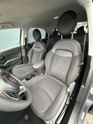 Fiat 500X 130pk Hybrid (Camera - LED - Navigatie via APP - Parkeersensoren V+A - Automatische Airco - 17") / 13