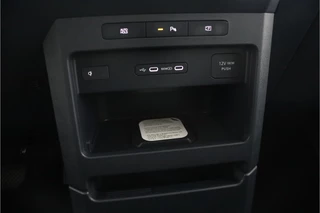 Kia PV5 Passenger Elite 71.2 kWh  - 11kW 3-fase - 5 Zits - 360°-camera - Parkeersensoren, voor-, zij- en achterkant - 7 Jaar of 150.000 Fabrieksgarantie / 57