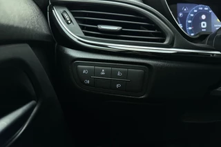 Fiat Tipo Stationwagon Cross 1.5 Hybrid Automaat | Navigatie | Trekhaak | Climate control | Keyless | Dakrails | Camera | Parkeersensoren / 20