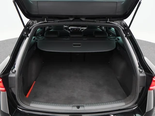 SEAT Leon Sportstourer 1.5 TSi e-Hybrid 204 Pk Automaat FR Business | Trekhaak | Carplay | Virtual Cockpit | Keyless | Adaptive Cruise | Stoel- en Stuurverwarming | 17 Inch / 19