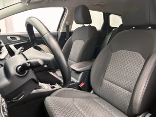 Kia Ceed Sportswagon 1.0 T-GDi DynamicLine Apple/Carplay | Climate/control | Stoel/Stuur verwarming | Dealeronderhouden / 7