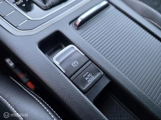 Variant 1.5 TSI R-Line | Trekhaak | Virtual Cockpit | Alcantara | Keyless | Stoelverw. | 17" LMV | PDC V+A / 29