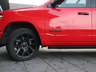 Dodge Ram 1500 5.7 V8 4x4 Crew Cab Laramie | LPG | H&K | LEDER | MEMORY | PANO | LUCHTVERING | TREKHAAK | STOELVERK. | 360° CAMERA | CAMERA | NAVI | CRUISE | / 24