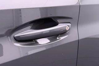 Peugeot 208 1.2 Hybrid 145 e-DCS6 GT 2+6 Jaar Garantie / Voordeel / 25