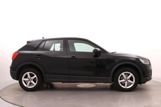 Audi Q2 35 TFSI CoD Design Automaat | Parkeersensoren | Trekhaak / 23