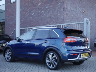 Kia Niro 1.6 GDi Hybrid ExecutiveLine | Automaat | Dodehoek detectie | Adaptieve Cruise | Stoelverwarming | Lederenbekleding | Camera | Xenon verlichting | Parkeersensoren | Navigatie / 6