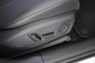 Audi A5 Avant 2.0 e-hybrid 367pk quattro S edition Competition / 39