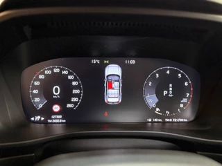 Volvo XC40 1.5 T3 R-Design | Pano | Winterpakket | Elektr voorstoelen+memory | Camera | Carplay / 8