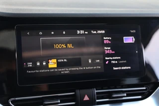 Kia e-Niro DynamicPlusLine 64 kWh|Schuif-kanteldak|Stoelverwarming|Camera|Clima|Cruise|Telefoon / 24