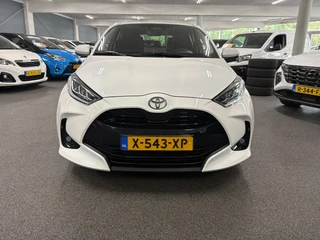 Toyota Yaris 1.5 Hybrid 115 First Edition/ NL auto/ Automaat/ Achteruitrijcamera / 8