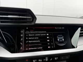 Audi A3 Sportback 45 TFSI e 245pk S edition Competition Leder / 27