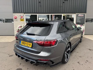 Audi RS4 2.9 TFSI RS4 QUATTRO Keramisch B&O Pano HUD Massage RS stoelen Alcantara Memory / 18