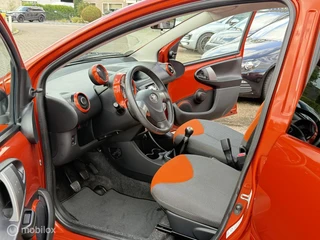 Toyota Aygo 1.0 VVT-i Comfort Orange AIRCO 5DRS TOERENTELLER / 12