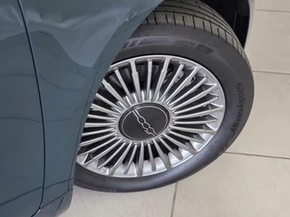 Fiat 500 1.0 Hybrid Torino Launch Edition | Apple-Android | Cruise Control | Parkeersensoren / 17