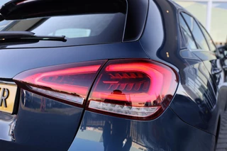 Mercedes A-klasse 180 Business Solution AMG|Automaat|Camera|Stoelverw.|Navi| / 17
