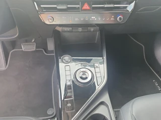 Kia Niro 1.6 GDi Hybrid DynamicLine Edition | Dodehoek detectie | Elektrisch bedienbare best. stoel | Navigatie | Adaptieve cruise control | Apple Carplay / Android Auto | Verbruik 1 op 20! / 30