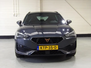 CUPRA Leon 1.4 e-Hybrid 245pk DSG-6 / 4