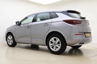 Opel Grandland 1.2 Turbo 130Pk GS Light | Climate control | Navigatie | AGR-Stoelen | Parkpilot | Led koplampen | Winter Pakket | LM-Velgen / 13