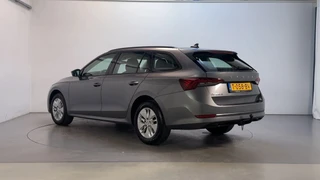 Skoda Octavia Combi 1.0 e-TSI DSG Business Edition Trekhaak Navigatie Parkeersensoren App-Connect / 6