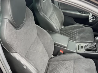 Škoda Superb Combi 1.4 TSI iV 218pk Sportline Business / 16