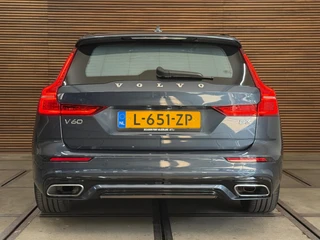 Volvo V60 2.0 B3 R-Design | Panoramadak | Harman Kardon | 360 Camera | Apple carplay & Android Auto / 42
