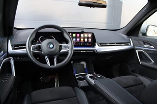 BMW X1 sDrive20i  | BTW | M-SPORT | KEYLESS | HUD | 360 CAM | AMBIENCE LIGHT | / 15