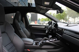 Porsche Cayenne Coupé 3.0 E-Hybrid Platinum Edition  | BOSE | MEMORY | 360 | KEYLESS | ELEK TREKHAAK | DODE HOEK | / 23