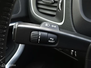 VOLVO V40 1.5 T2 EDITION AUTOMAAT/LED/NAVI/BLUETOOTH/CRUISE/16''LMV / 34