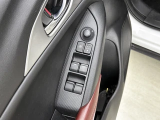 Mazda CX-3 2.0 SkyActiv-G 120 S | Camera | Cruise Control | Stoelverwarming | Navigatie / 24