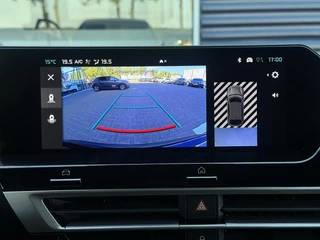 Citroen C4 1.2 Hybrid 145pk Collection | Comfort Seats | Voorruit-/Stoelverwarming | Navigatie | Climate Control | Apple Carplay/Android Auto | Cruise Control | Full LED | DAB | / 17