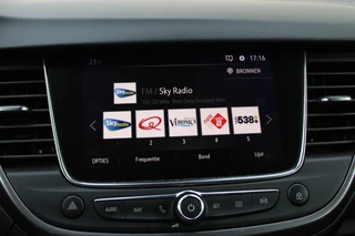 Opel Crossland X 1.2 Innovation  | Winterpack | Trekhaak | Navigatie | Keyless | Parkeersensoren voor + achter / 22