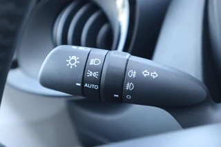 Toyota Aygo X PULSE NL-AUTO 1E EIGENAAR CLIMA NAVI APPLE/ANDROID LM-VELGEN ALL-SEASON PRIVACY-GLASS / 22