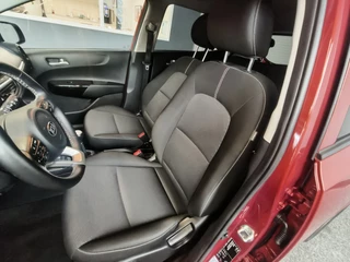 Kia Picanto 1.0 DPi DynamicLine uit 2021  Rijklaar + Fabrieksgarantie tot 06-2028 “Sinds 1970 | 5.000+ reviews | Score 9,5 | Service zoals ’t hoort” Henk Jongen Auto's in Helmond,  al 50 jaar service zoals 't hoort! / 10