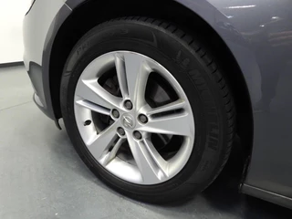Opel Insignia Sports Tourer 1.5 Turbo Business Executive NAVI/CAMERA/WINTERPACK/17"LMV! / 33