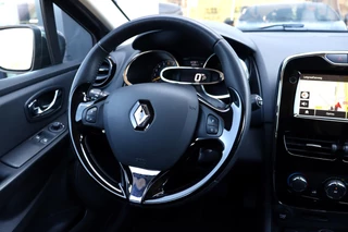 Renault Clio 1.2 Dynamique 120 PK Automaat | Trekhaak | Navigatie | Airco | Parkeersensoren | 16" LM / 26