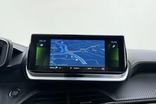 Peugeot 208 1.2 PureTech GT Pack | 3D i-cockpit | | Alcantara bekleding | Verwarmbare voorstoelen | Adaptieve cruise control | Apple Carplay/Android Auto | Navigatie full map / 23